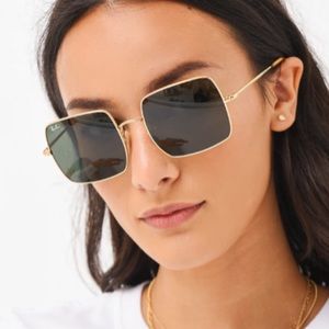 Ray Ban sunglasses 1971 square brand new
